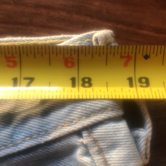 💞 LEVI’S - Mom Shorts (34) - Picture 9 of 11